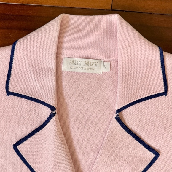 LIGHT PINK BLAZER VEST WITH NAVY BLUE TRIMMING AND POCKETS - Picture 8 of 11